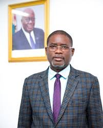 Dr Clifford Braimah